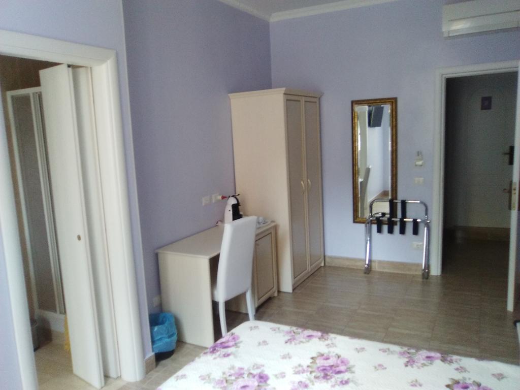 Camere Ondina Roma Esterno foto